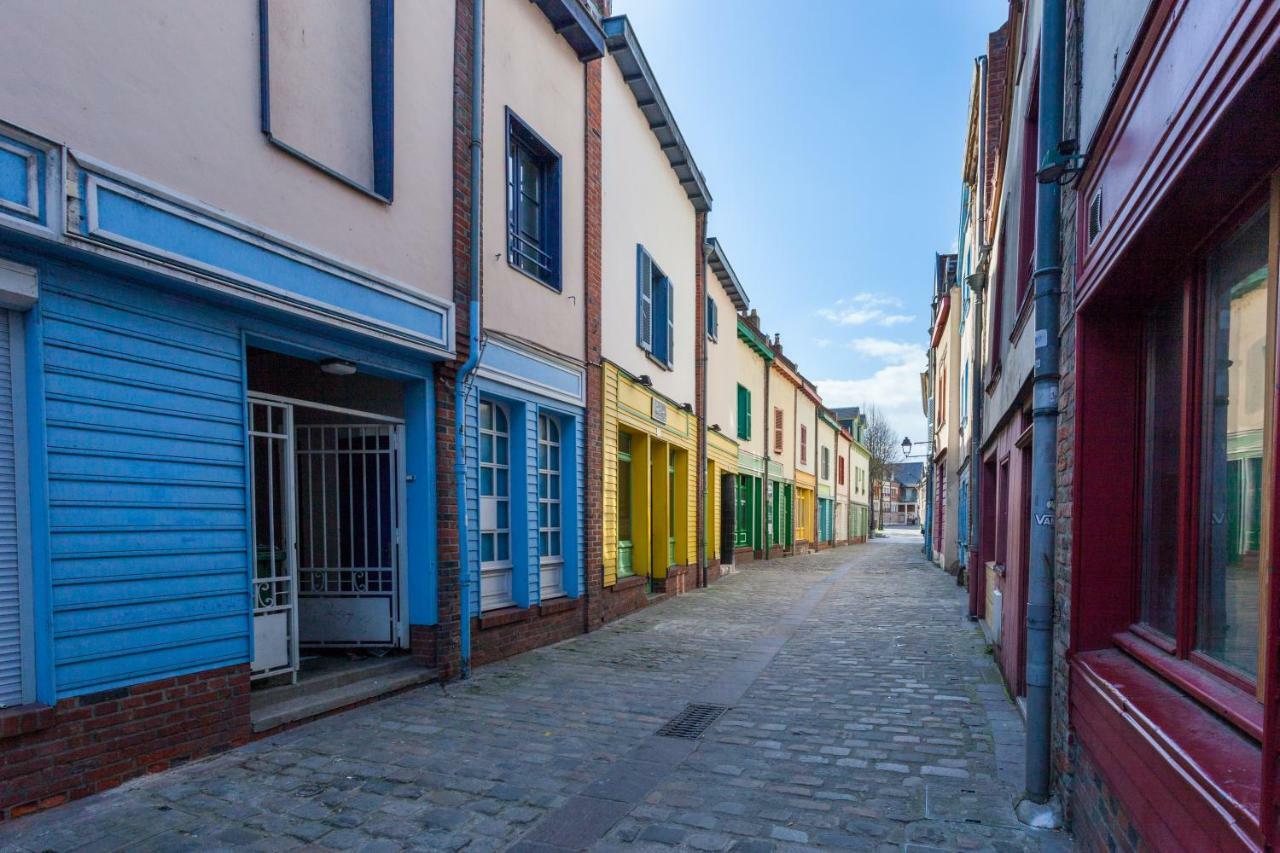 Le Quai Amienois - Nid Douillet Moderne Face A La Cathedrale Apartment Amiens Exterior photo